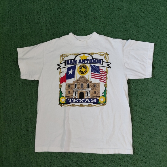 VINTAGE San Antonio Texas Alamo T Shirt Size Large - Picture 1 of 5